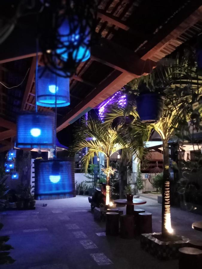 Foxtail Guesthouse Siargao General Luna  Kültér fotó